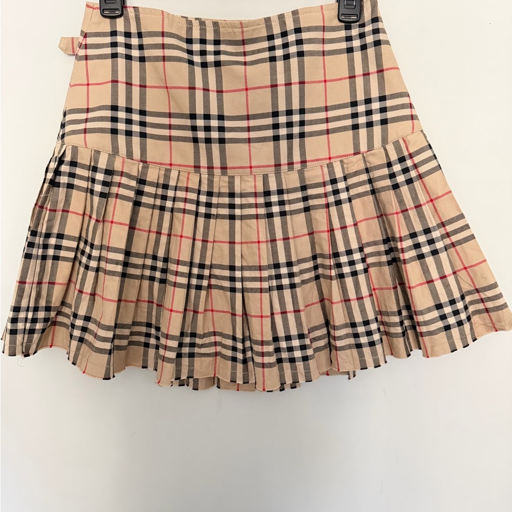 Burberry Zoe Vintage Check Asymmetrical
Kilt Mini Skirt Size M - Picture 10 of 12